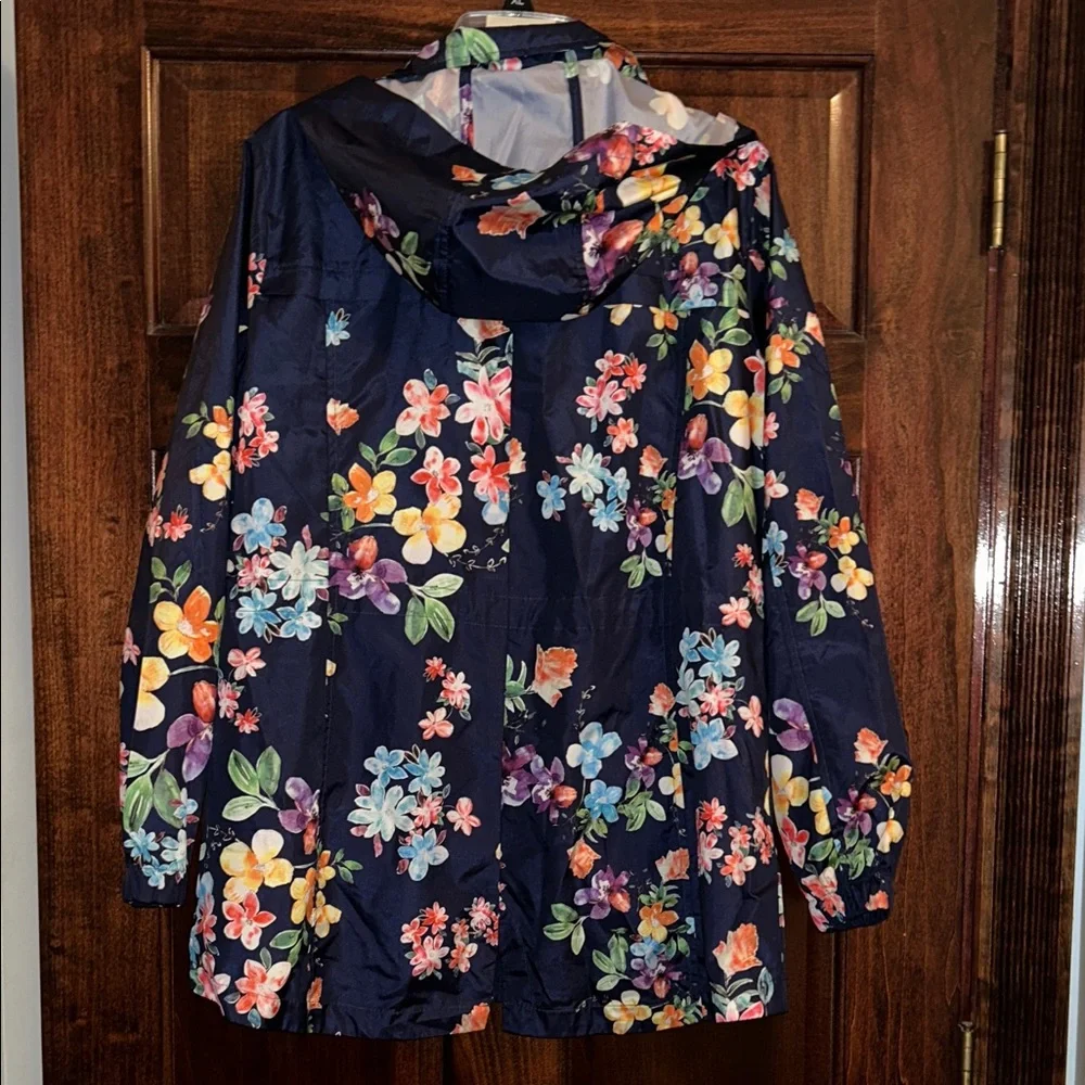 Details Navy Floral Utility Jacket with Drawstring Waist - Picture 2 of 6